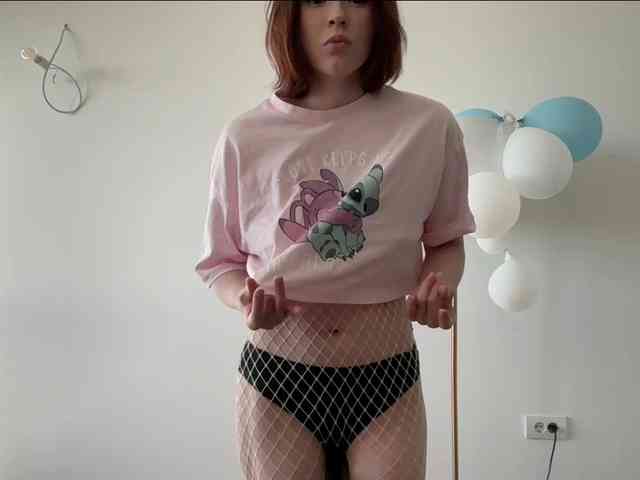 StacyLuxxe webcam