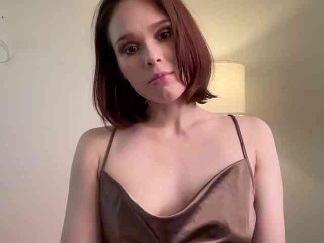 StacyLuxxe webcam