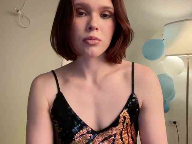 StacyLuxxe webcam