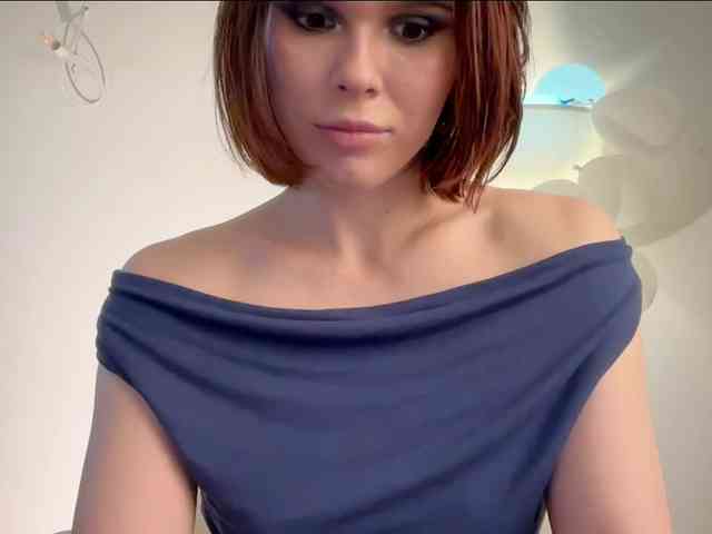 StacyLuxxe webcam