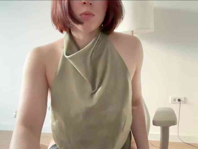 StacyLuxxe webcam