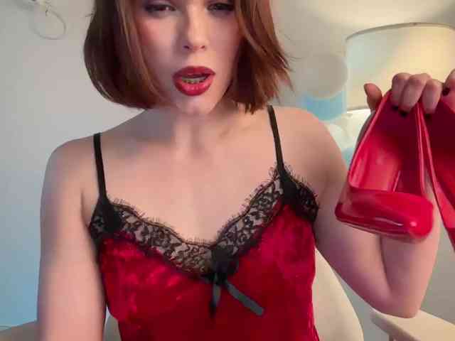 StacyLuxxe webcam