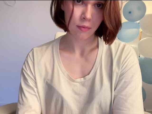 StacyLuxxe webcam