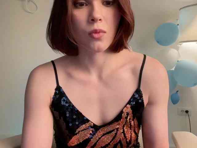 StacyLuxxe webcam