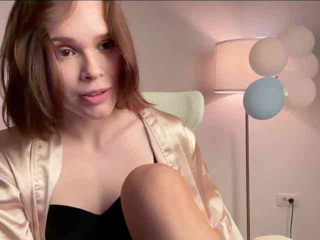 StacyLuxxe webcam