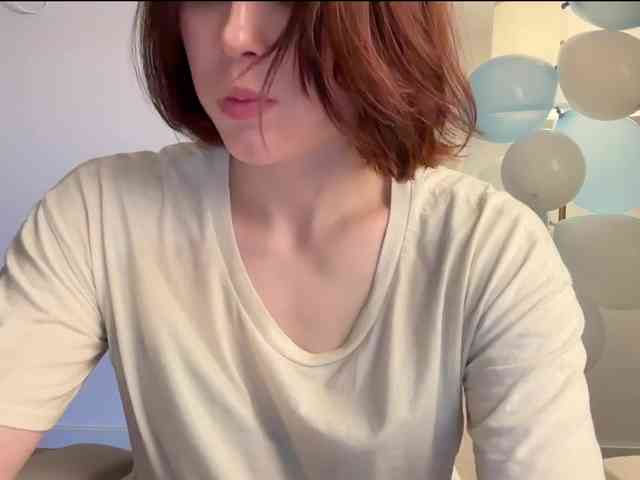 StacyLuxxe webcam