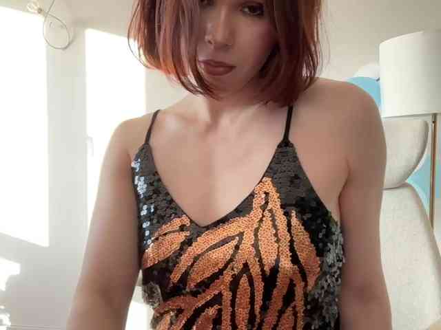 StacyLuxxe webcam