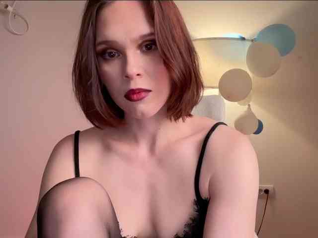 StacyLuxxe webcam