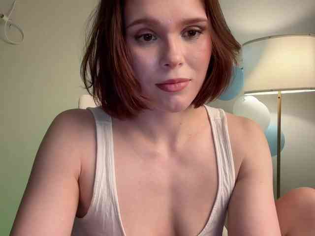 StacyLuxxe webcam