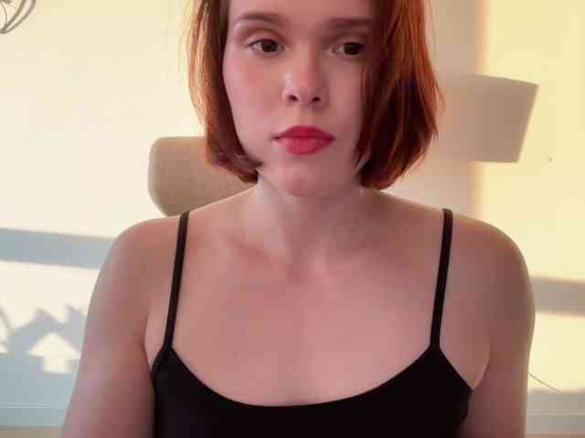 StacyLuxxe webcam