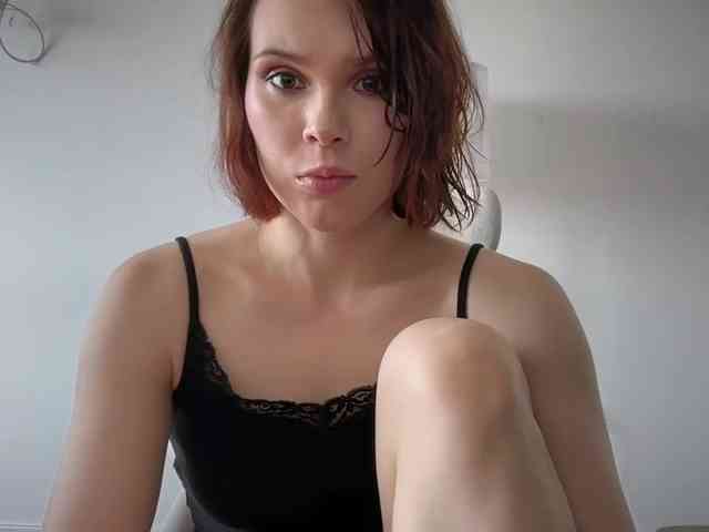 StacyLuxxe webcam