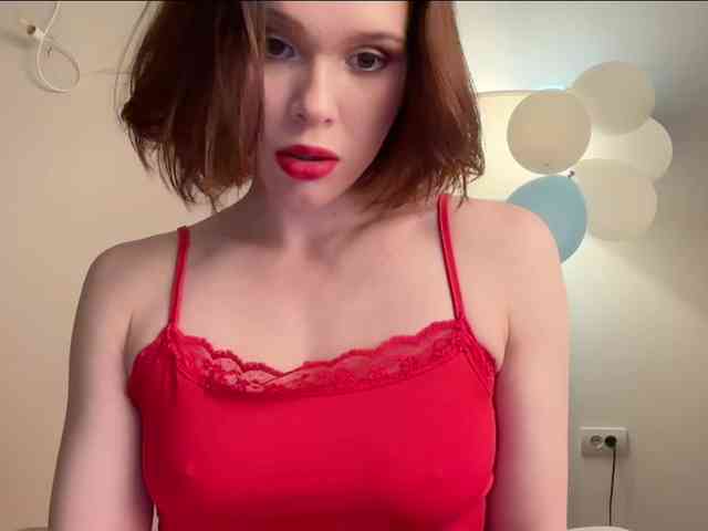 StacyLuxxe webcam