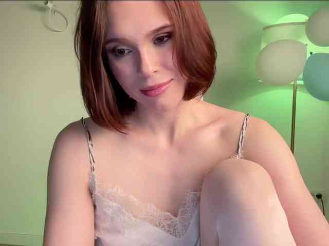 StacyLuxxe webcam