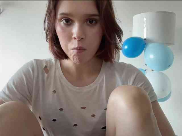StacyLuxxe webcam