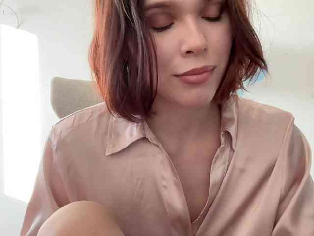 StacyLuxxe webcam