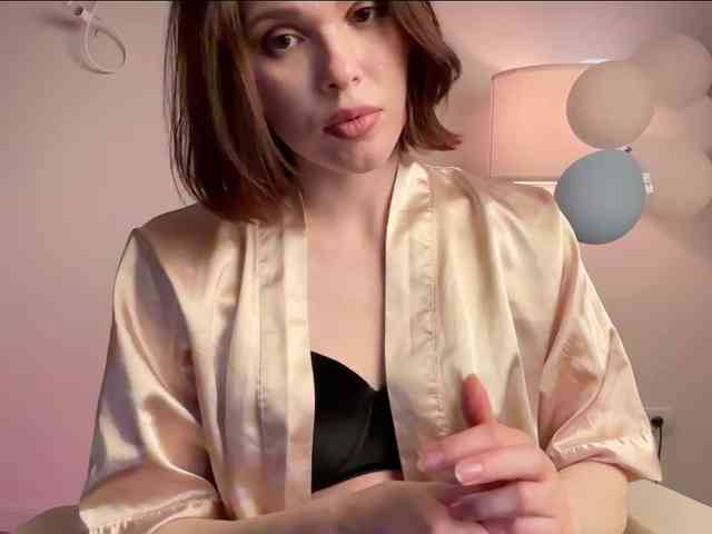 StacyLuxxe webcam