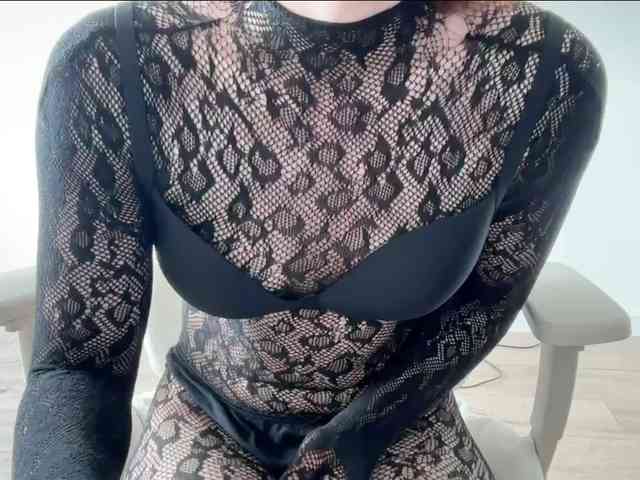 StacyLuxxe webcam