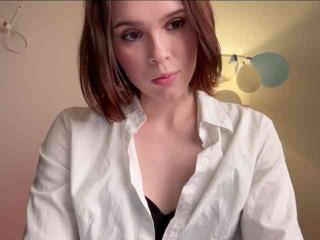 StacyLuxxe webcam