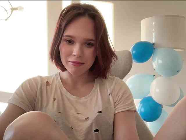 StacyLuxxe webcam