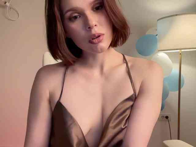 StacyLuxxe webcam