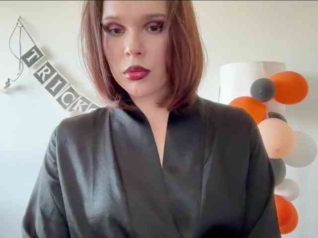 StacyLuxxe webcam