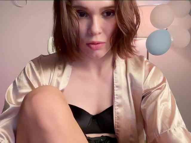 StacyLuxxe webcam