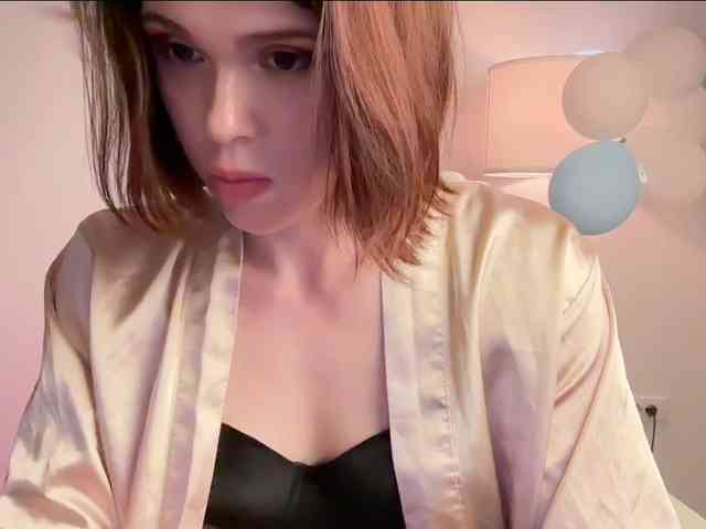 StacyLuxxe webcam