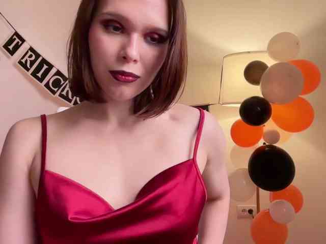 StacyLuxxe webcam
