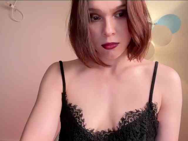 StacyLuxxe webcam