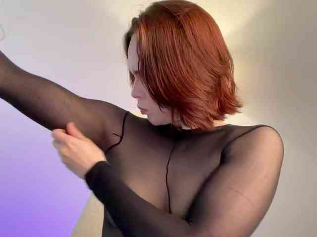 StacyLuxxe webcam