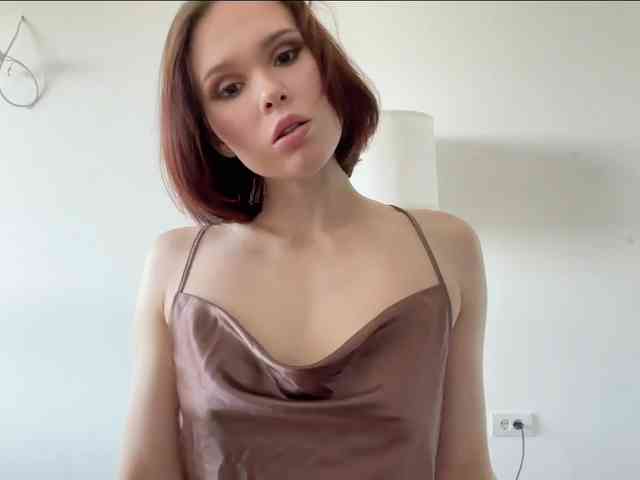 StacyLuxxe webcam