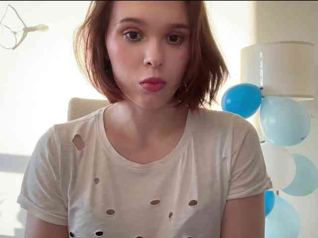 StacyLuxxe webcam