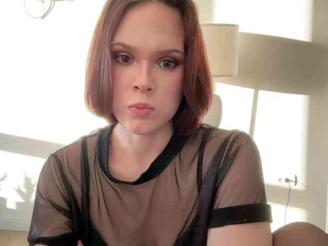 StacyLuxxe webcam