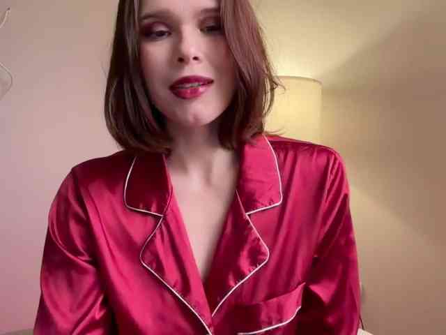 StacyLuxxe webcam
