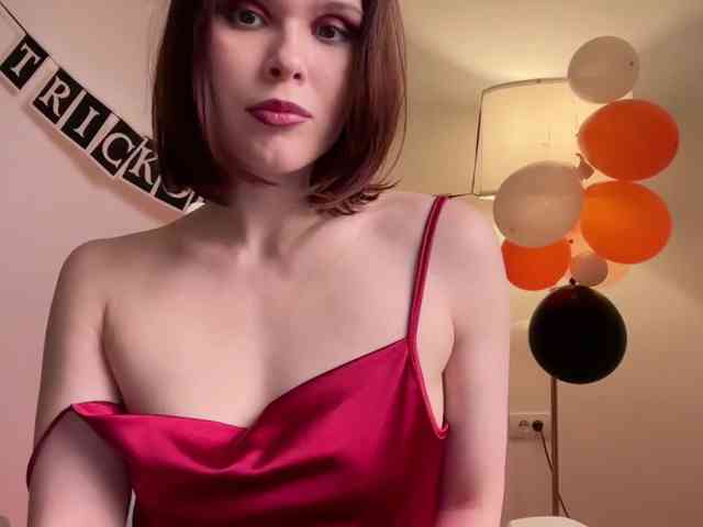 StacyLuxxe webcam