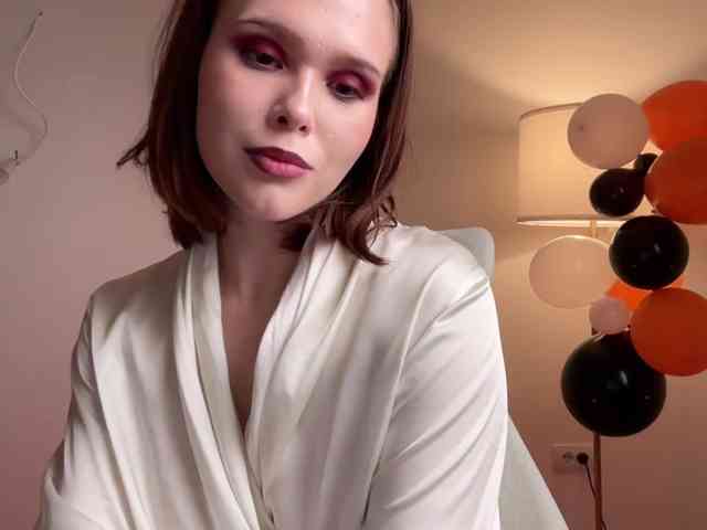 StacyLuxxe webcam