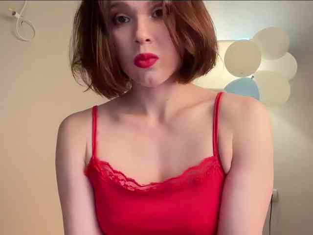 StacyLuxxe webcam