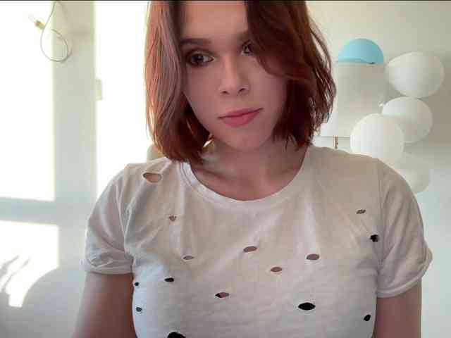 StacyLuxxe webcam