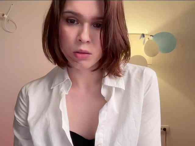StacyLuxxe webcam
