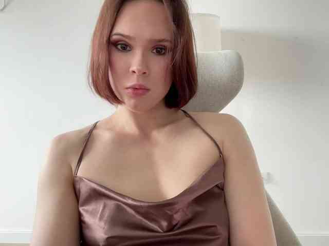 StacyLuxxe webcam