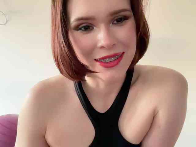 StacyLuxxe webcam