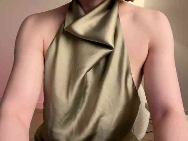 StacyLuxxe webcam
