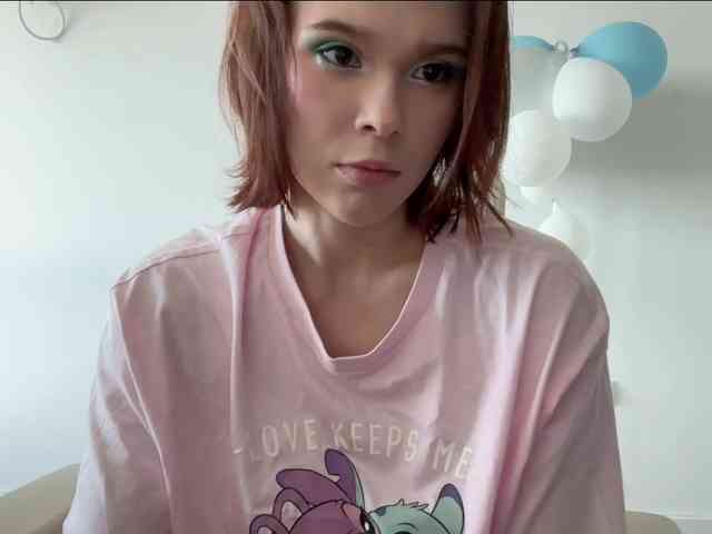 StacyLuxxe webcam