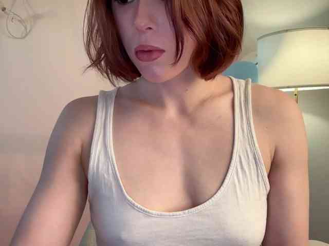 StacyLuxxe webcam