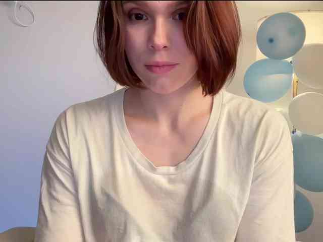 StacyLuxxe webcam
