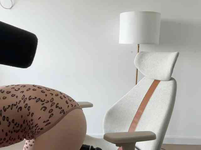 StacyLuxxe webcam