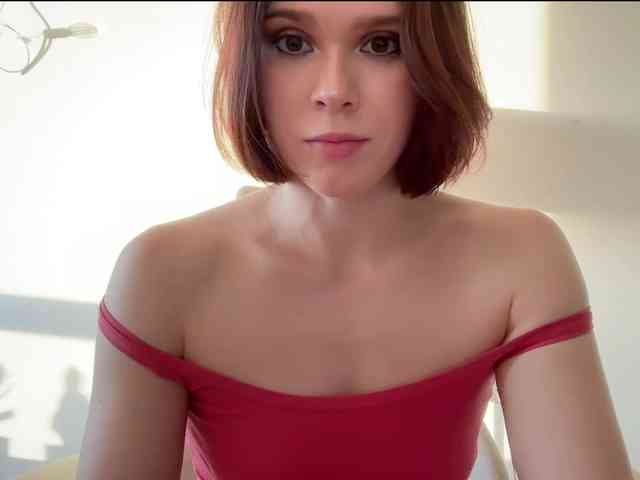 StacyLuxxe webcam