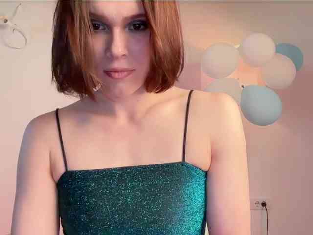 StacyLuxxe webcam
