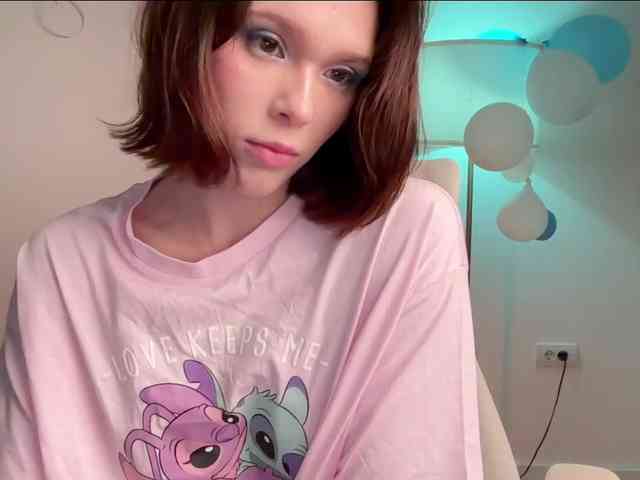 StacyLuxxe webcam