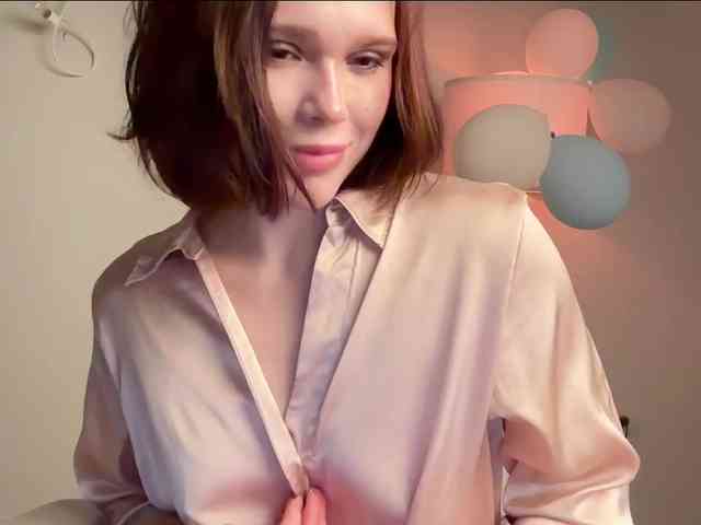 StacyLuxxe webcam